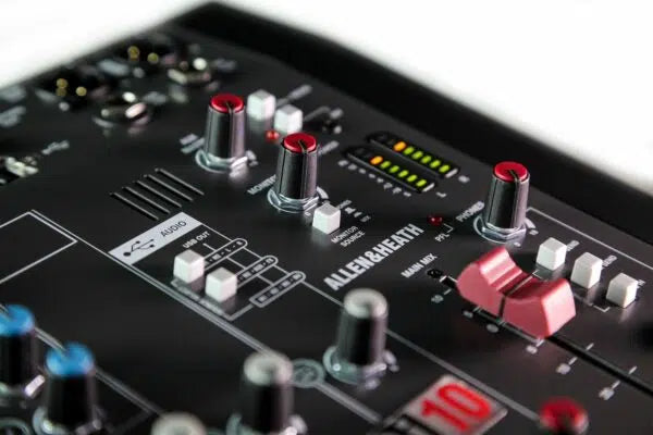 Allen & Heath ZEDi-10FX