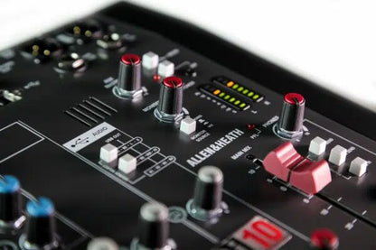 Allen & Heath ZEDi-8 Compact Mixer